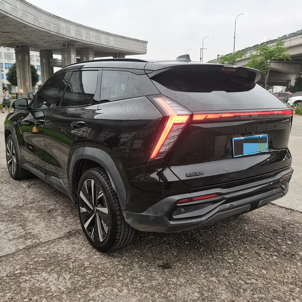 Geely Atlas L Boyue L 2023 1.5TD DCT Premium 2023 — thumbnail 4