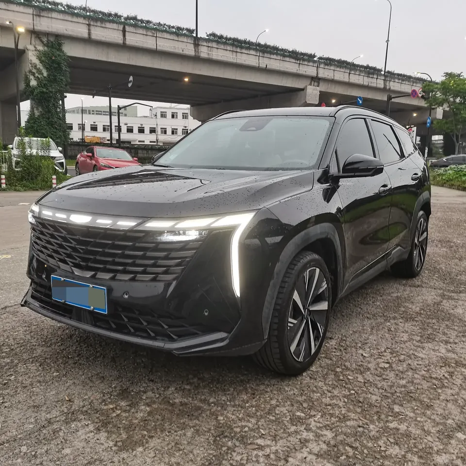 Geely Atlas L Boyue L 2023 1.5TD DCT Premium 2023 — photo 1, buy with delivery to Moscow