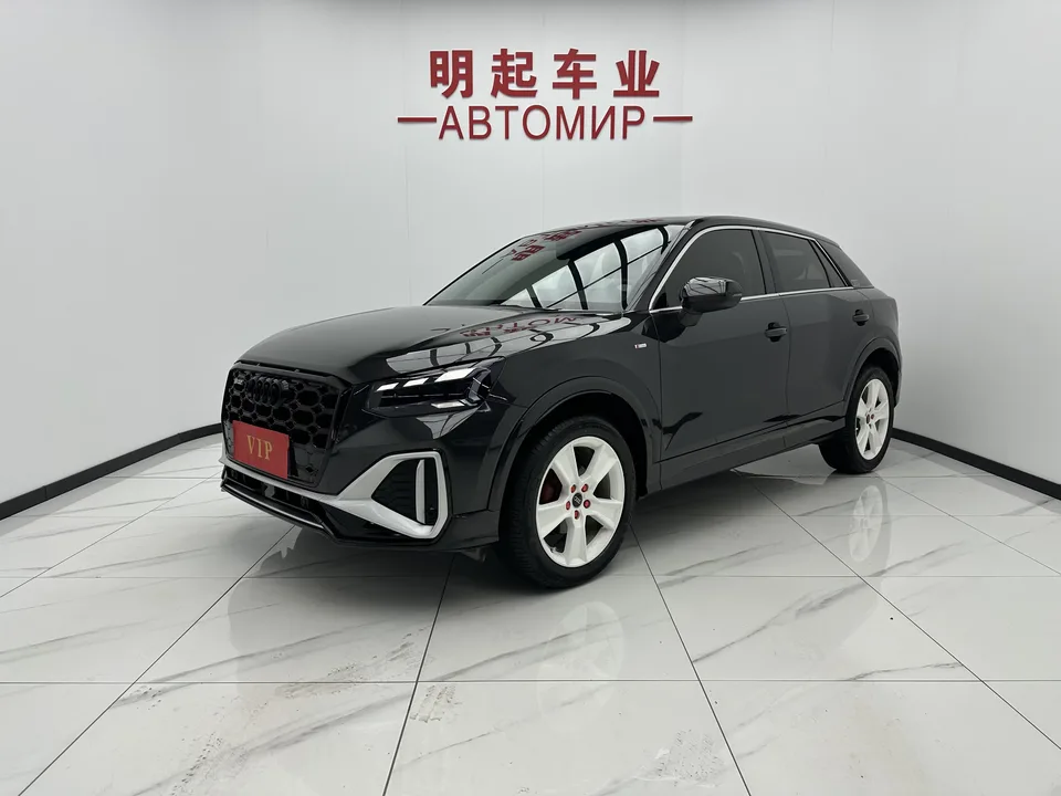 Audi Q2L Audi Q2L 2022 35 TFSI Stylish Dynamic 2022 — photo 1, buy with delivery to Moscow