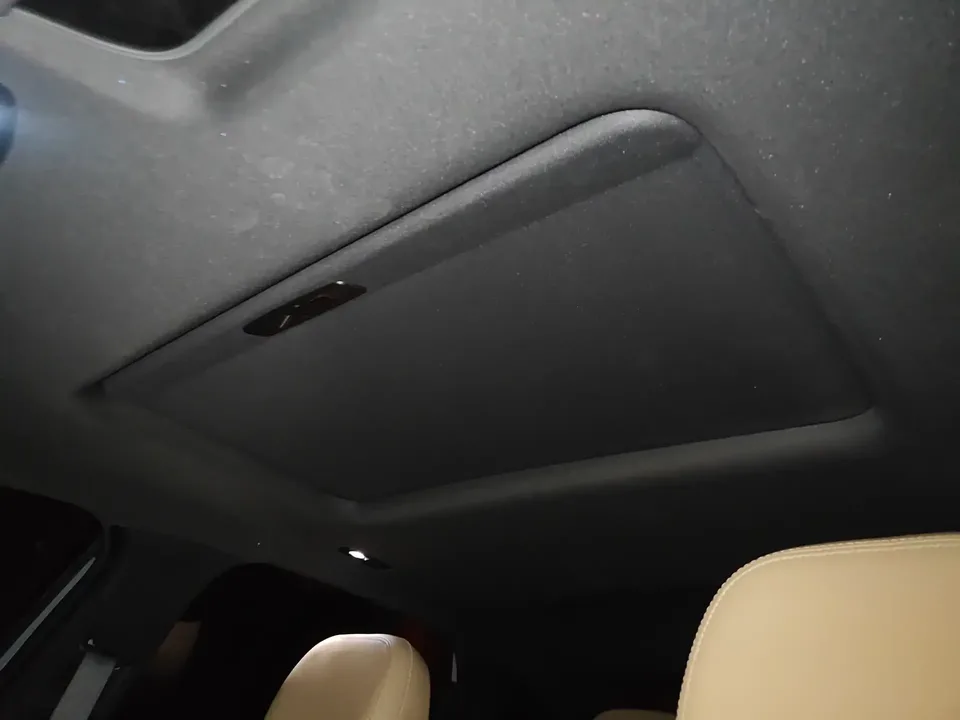 Geely Galaxy L6 Galaxy L6 2024 Longteng version 1.5T DHT 125km PLUS 2024 — thumbnail 5