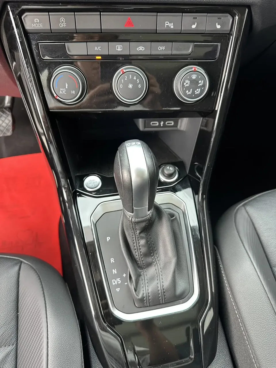 Volkswagen T-Roc TANG 2022 280TSI DSG 2WD Comfort PLUS 2023 — thumbnail 4