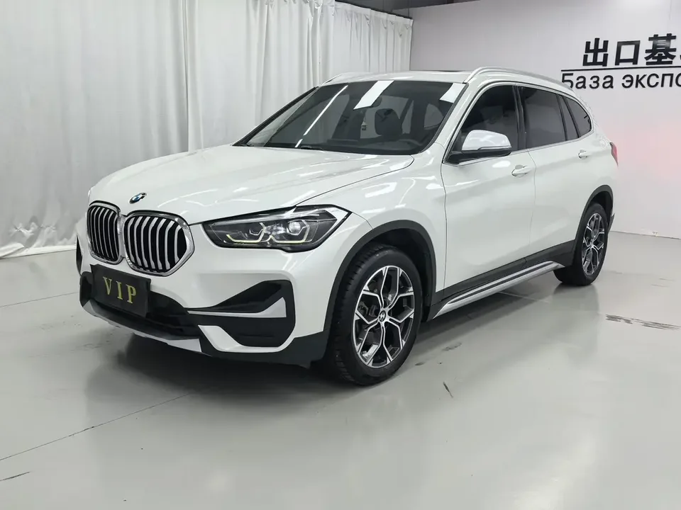 BMW X1 BMW X1 2022 sDrive20Li Fashion 2022 — photo 1, buy with delivery to Moscow