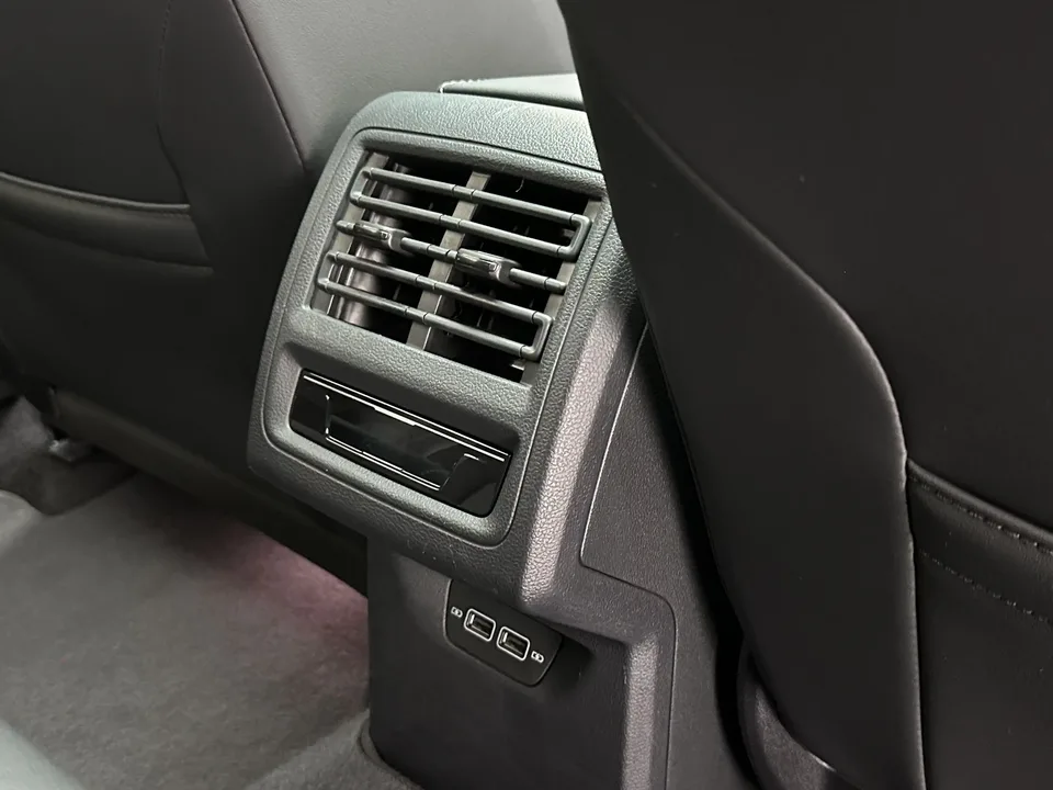 Volkswagen Golf golf 2022 280TSI DSG R-Line 2022 — миниатюра 3