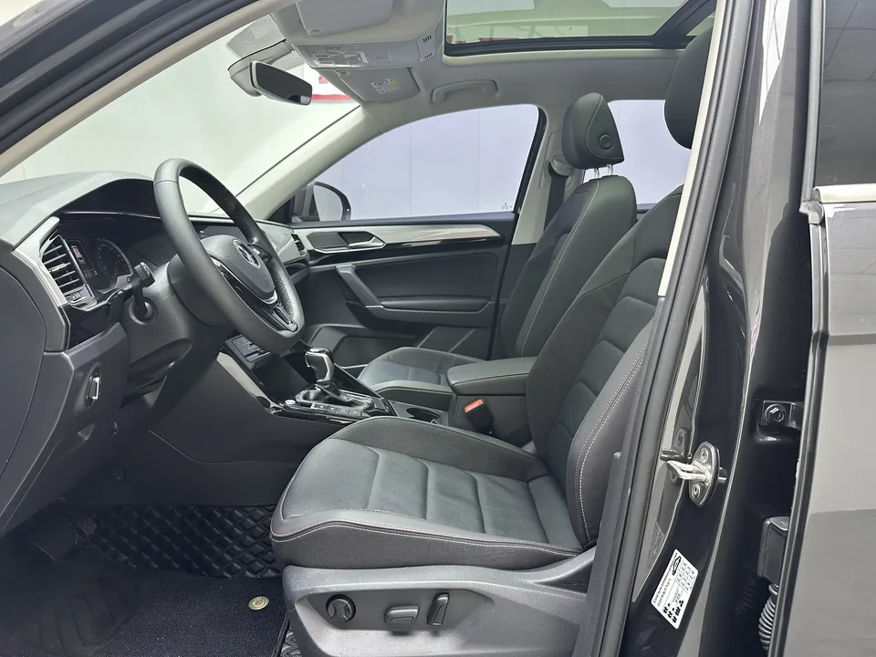 Volkswagen Tayron Tanyue 2022 280TSI 2WD Luxury Smart Edition 2022 — thumbnail 5