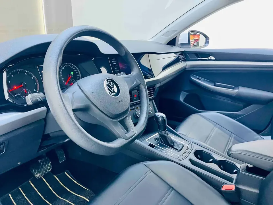 Volkswagen Bora Bora 2021 1.5L Automatic Fashion Smart Edition 2023 — thumbnail 3