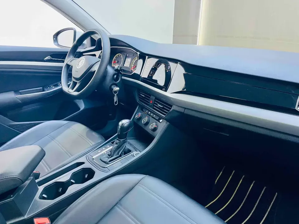Volkswagen Bora Bora 2021 1.5L Automatic Fashion Smart Edition 2023 — thumbnail 4