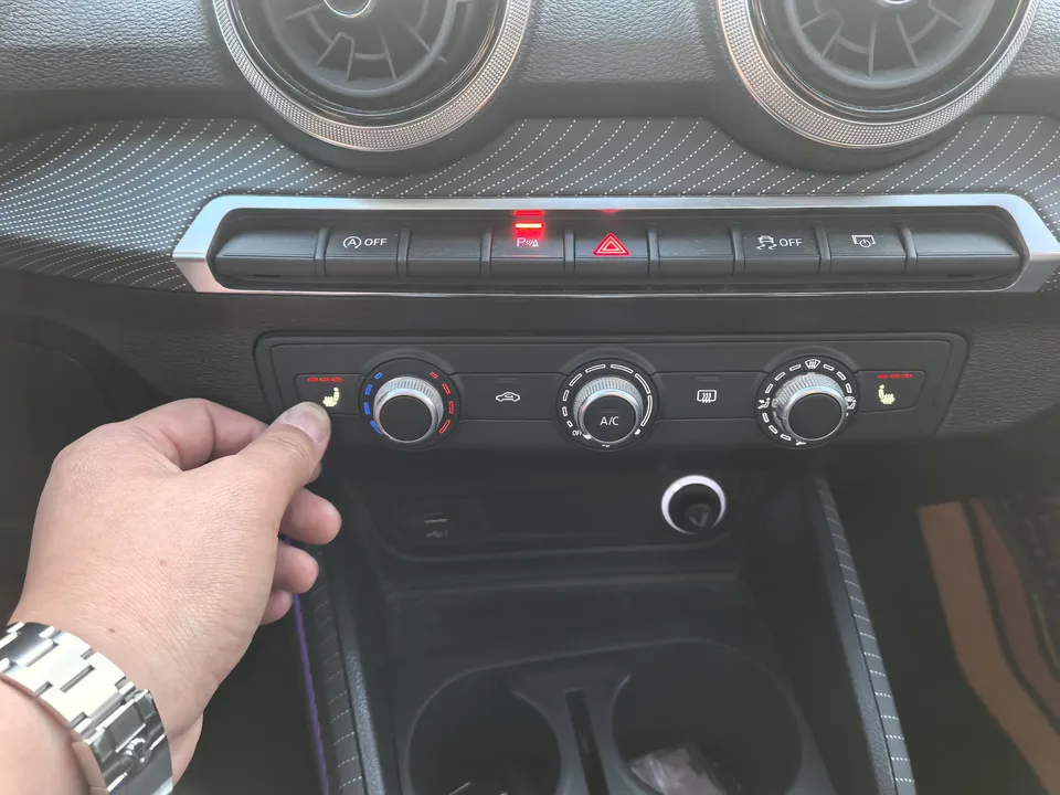 Audi Q2L Audi Q2L 2022 35 TFSI Progressive Elegance 2022 — thumbnail 3