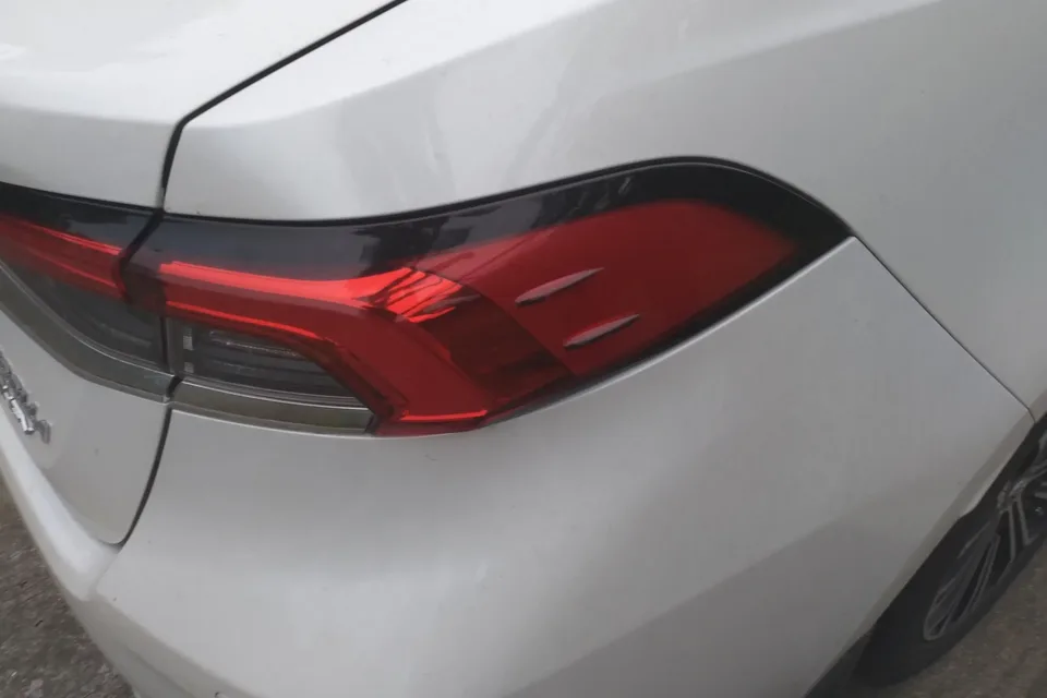 Toyota Corolla Corolla 2021 Dual Engine 1.8L E-CVT Elite Edition 2023 — thumbnail 3