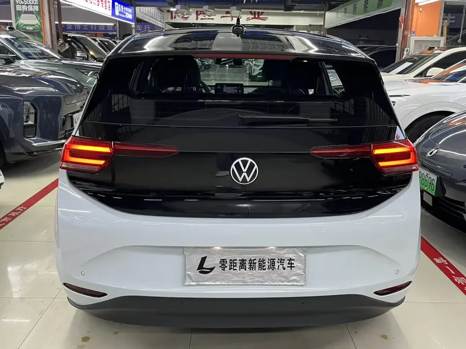 Volkswagen ID.3 Volkswagen ID.3 2023 Pure Smart Edition 2023 — thumbnail 2
