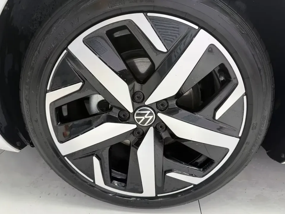 Volkswagen Lamando Lingdu 2022 Lingdu L 280TSI DSG Cool Edition 2022 — thumbnail 3