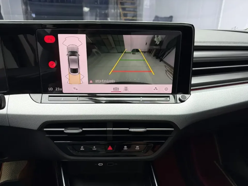 Volkswagen Lamando Lingdu 2022 Lingdu L 280TSI DSG Cool Edition 2023 — thumbnail 5