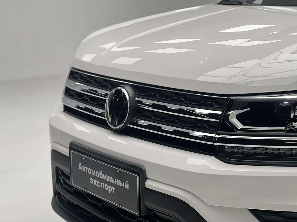 Volkswagen Tharu tuyue 2022 280TSI 2WD Deluxe Edition 2022 — thumbnail 4