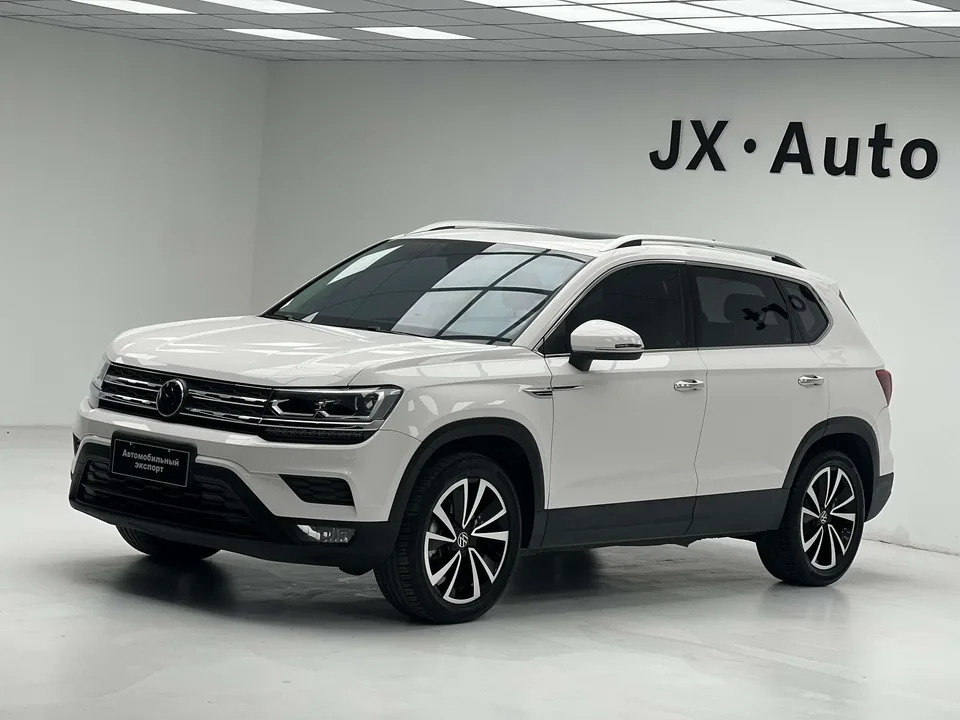 Volkswagen Tharu tuyue 2022 280TSI 2WD Deluxe Edition 2022 — photo 1, buy with delivery to Moscow