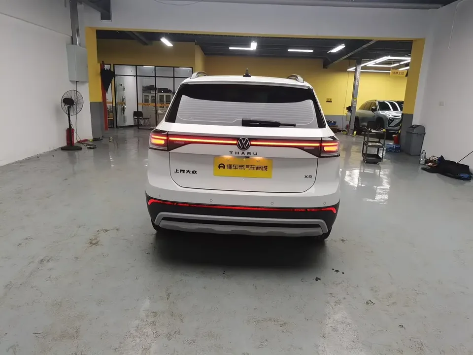 Volkswagen Tharu tuyue 2025 New 1.5L Sharp Edition 2025 — миниатюра 2