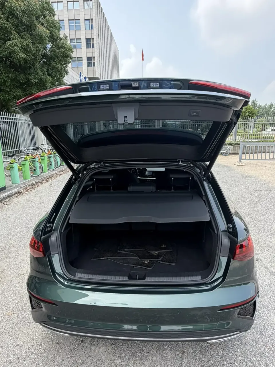Audi A3 Audi A3 2022 Sportback 35 TFSI Stylish and Elegant 2023 — thumbnail 3