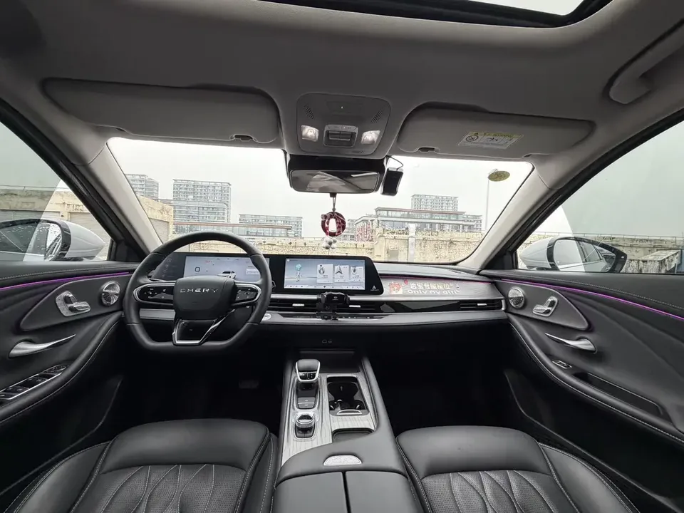 Chery Arrizo 8 Arrizo 8 2024 1.6TGDI DCT Intelligence 2024 — thumbnail 3