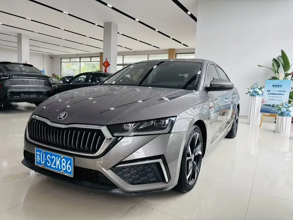 Skoda Octavia Octavia 2022 PRO TSI280 DSG Premium Edition 2023 — photo 1, buy with delivery to Moscow