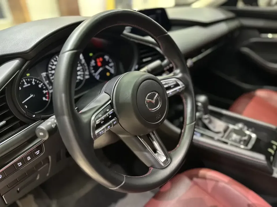 Mazda Axela Mazda3 Angkesela 2022 2.0L Automatic Elegant Edition 2022 — thumbnail 4