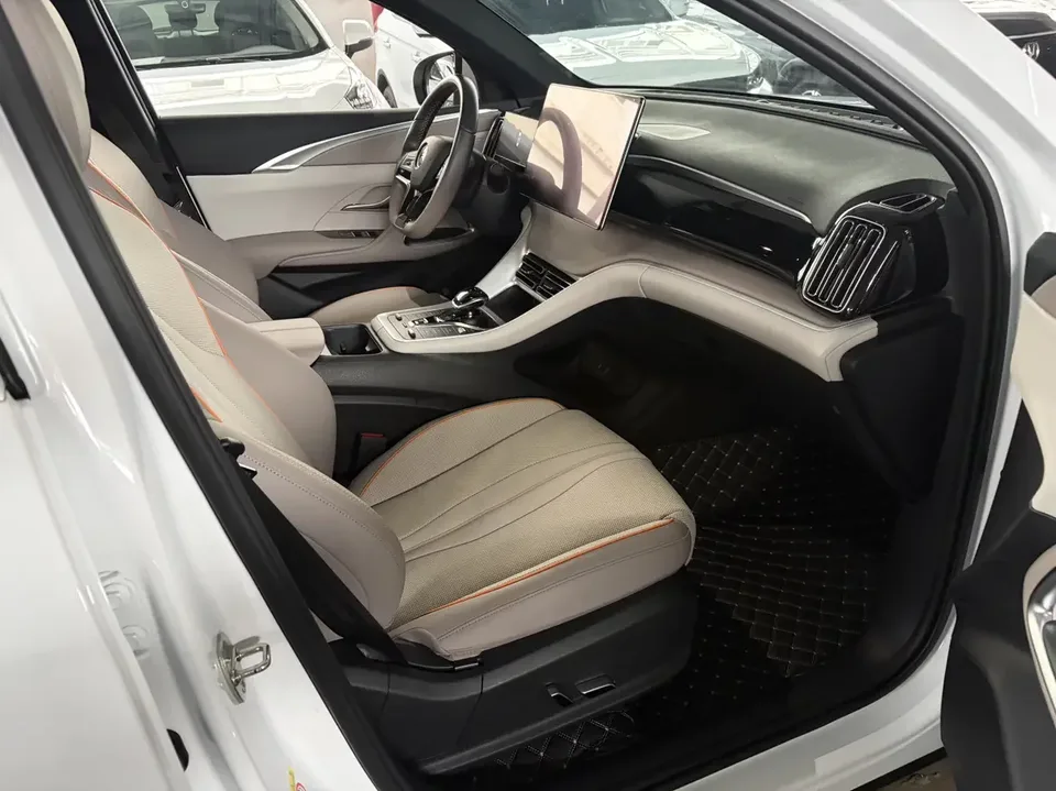 BYD Song Pro DM Song Pro DM 2023 DM-i Champion Edition 110km Excellence 2024 — thumbnail 2