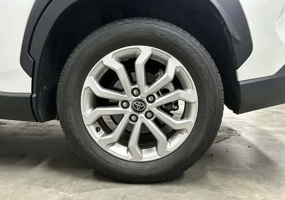 Toyota Frontlander Fenglanda 2024 2.0L CVT Elite Edition 2025 — миниатюра 3