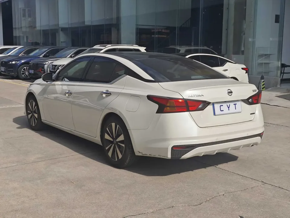 Nissan Altima Sound of nature 2020 2.0L XL Comfort Edition 2022 — миниатюра 2