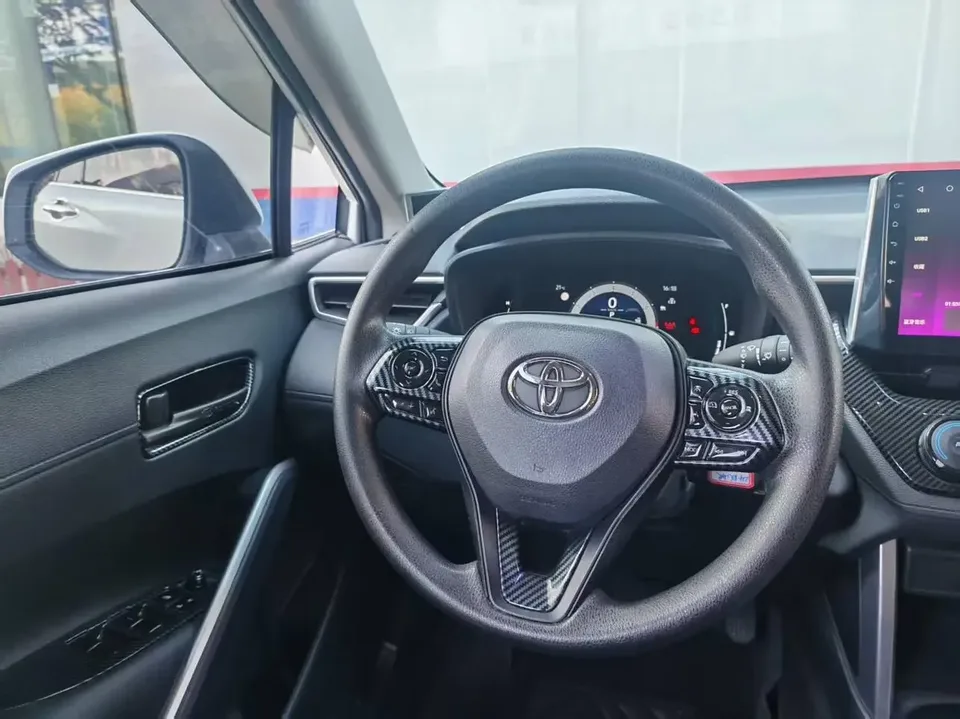 Toyota CorollaCross Corolla Sharp 2024 2.0L CVT Pioneer Edition 2024 — thumbnail 3
