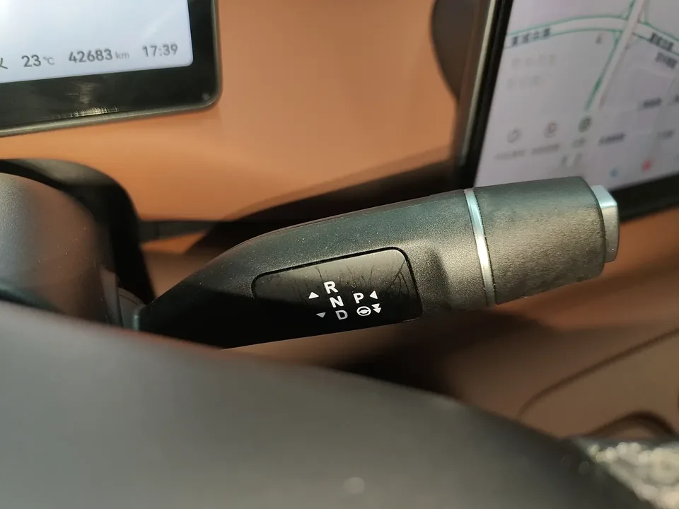 Leapmotor C16 Leapmotor C16 2024 Extended Range 200 Premium Edition 2024 — thumbnail 4