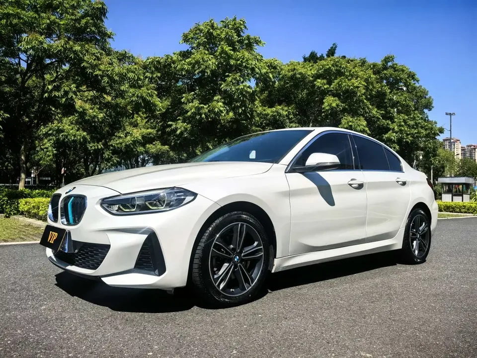 BMW 1 Series BMW 1 Series 2021 120i M Sport 2022 — фото 1, купить с доставкой в Москву