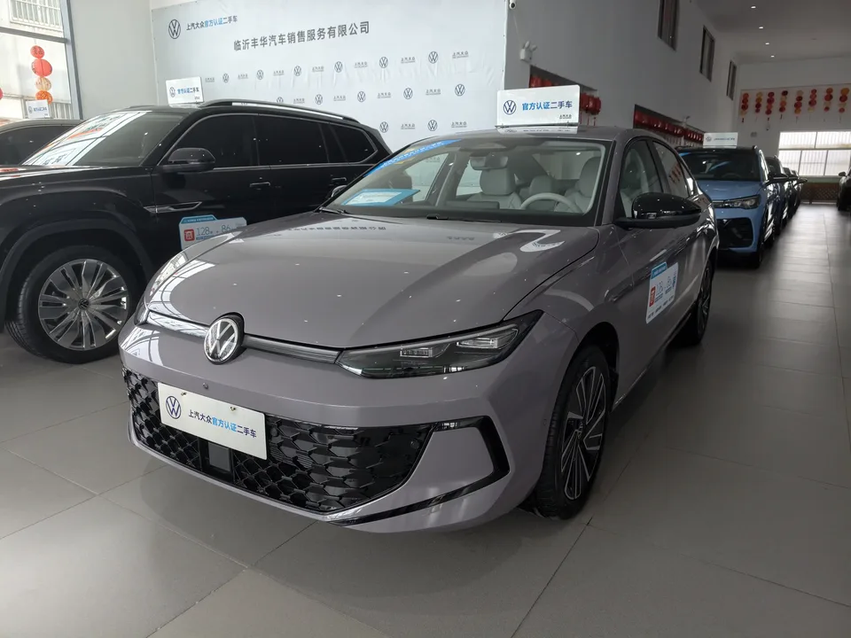Volkswagen Lavida Lavida 2026 Pro 300TSI Starry Sky Smart Edition 2025 — photo 1, buy with delivery to Moscow