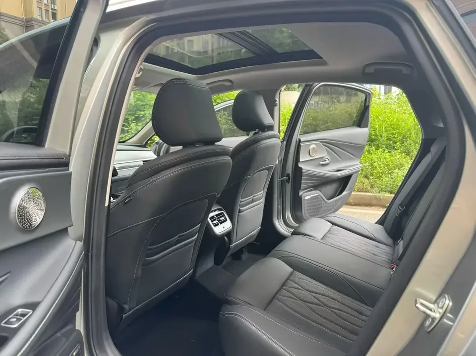 Chery Arrizo 8 Arrizo 8 2024 1.6TGDI DCT 2024 — миниатюра 3