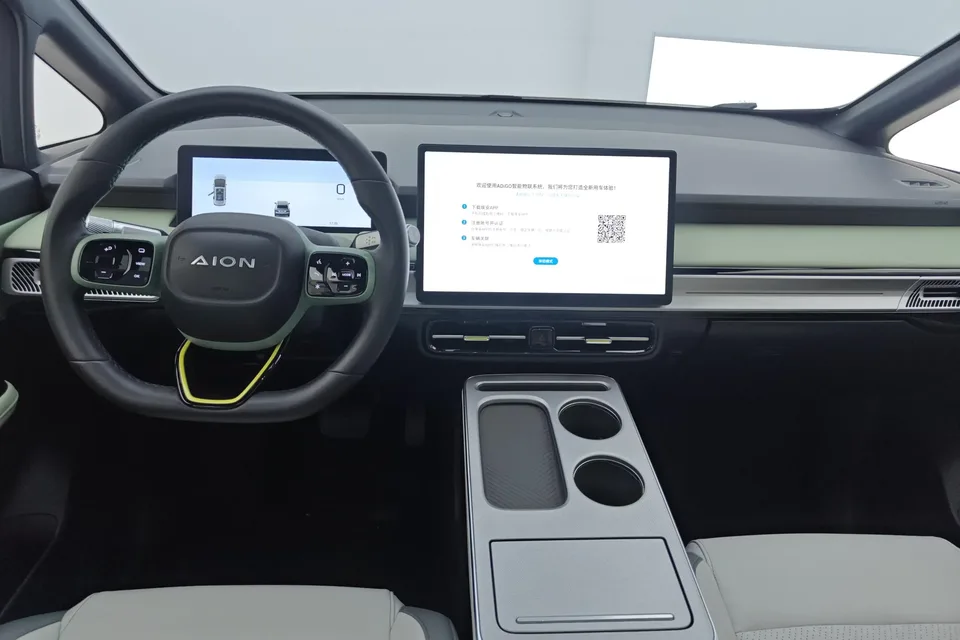 AION Y AION Y 2023 Plus 510 Smart Edition 2024 — thumbnail 4