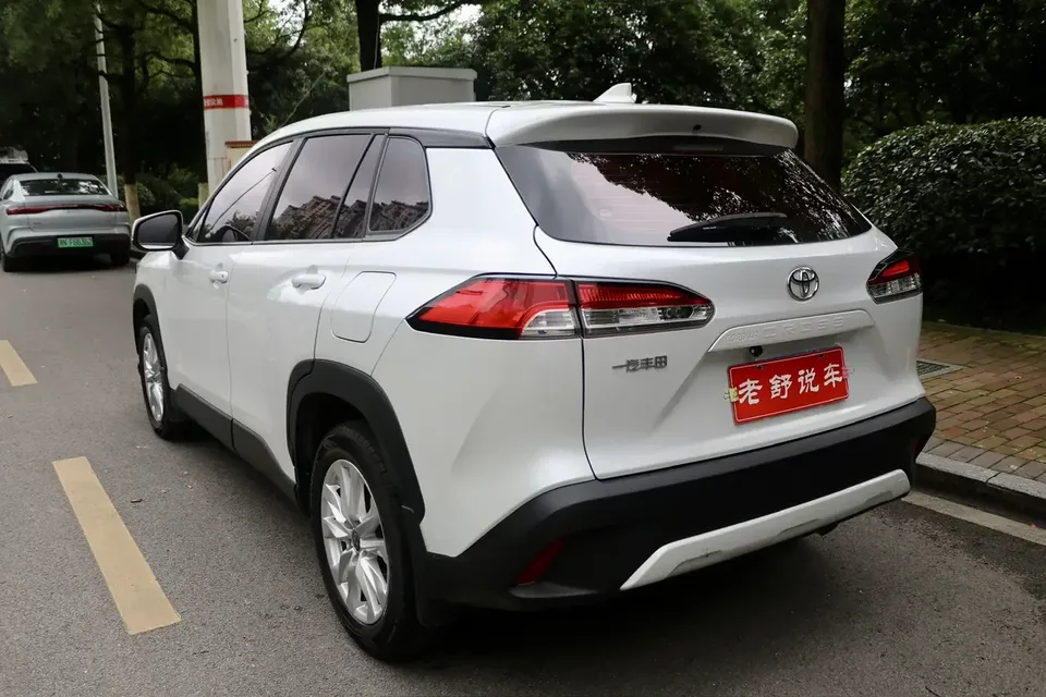 Toyota CorollaCross Corolla Sharp 2023 2.0L CVT Pioneer Edition 2024 — thumbnail 4