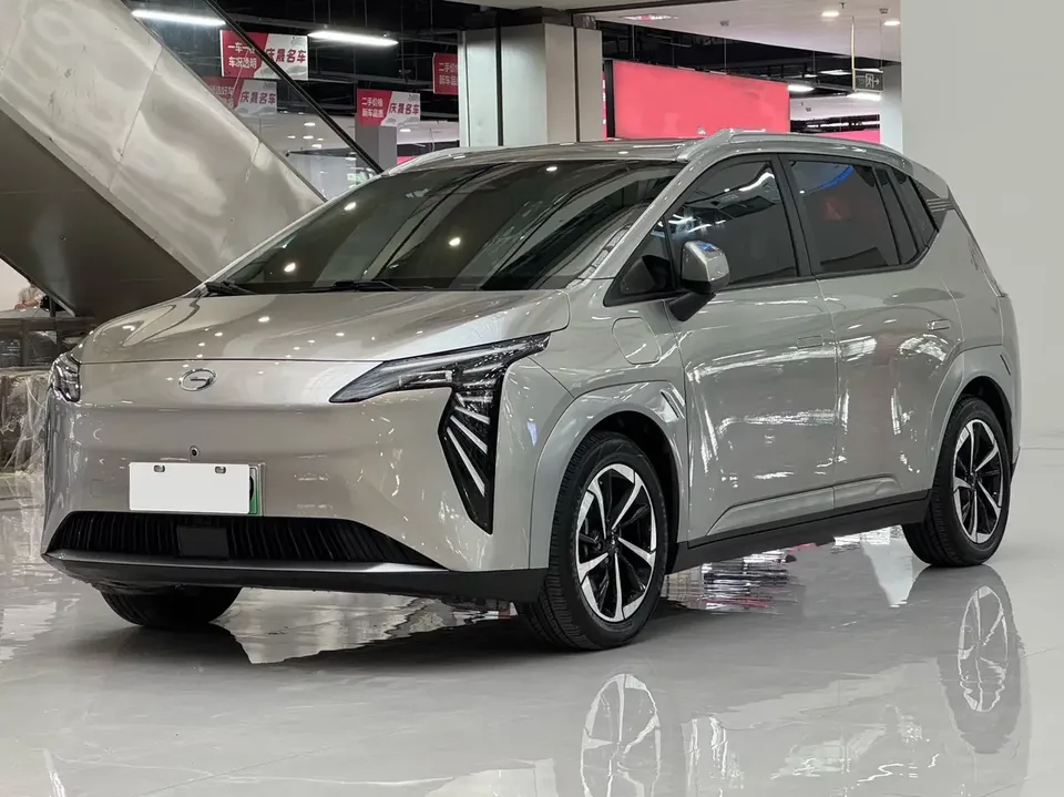 AION Y AION Y 2023 Plus 510 Smart Edition 2023 — фото 1, купить с доставкой в Москву