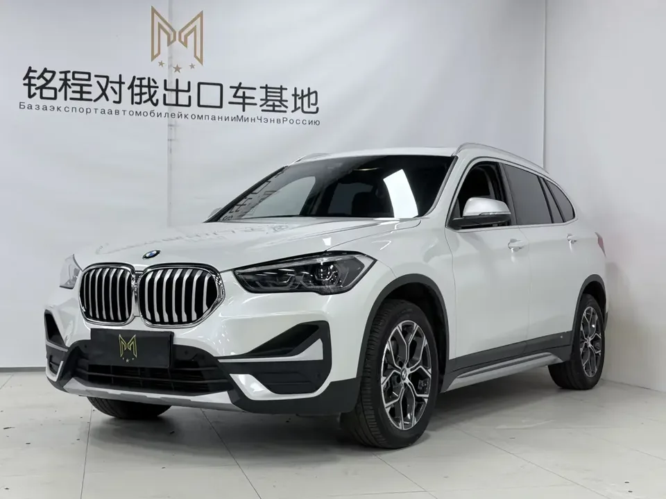 BMW X1 BMW X1 2022 sDrive20Li Fashion 2022 — фото 1, купить с доставкой в Москву