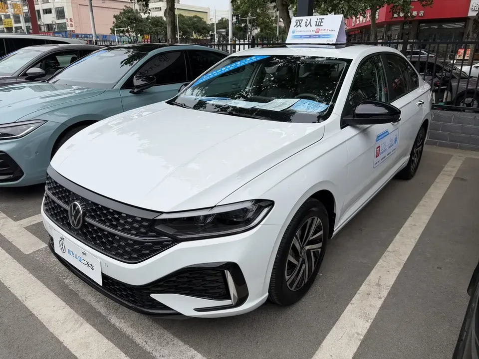 Volkswagen Lavida Lavida 2024 300TSI DSG Starry Sky Leading Edition 2024 — photo 1, buy with delivery to Moscow
