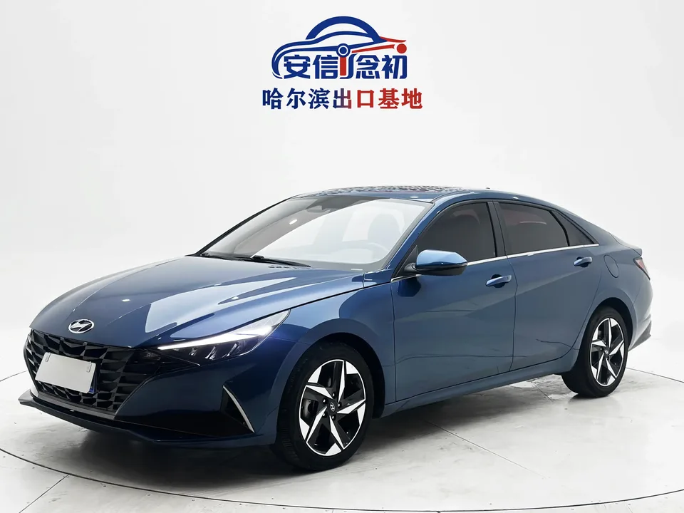 Hyundai Elantra Elantra 2022 1.5L CVT LUX Premium Edition 2023 — photo 1, buy with delivery to Moscow
