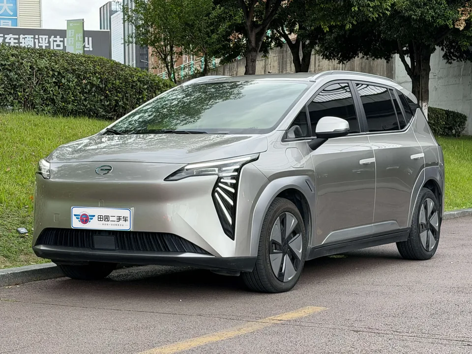 AION Y AION Y 2023 AION Y Younger 2023 — photo 1, buy with delivery to Moscow