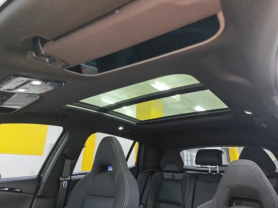 Lynk & Co 06 Lynk & Co 06 2025 Renew 1.5T Halo 2025 — thumbnail 5