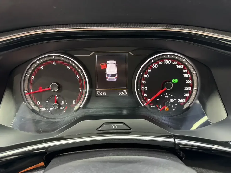 Volkswagen Tayron Tanyue 2022 280TSI 2WD Luxury Smart Edition 2022 — миниатюра 5