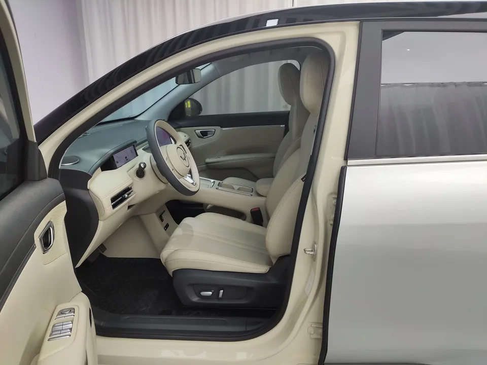 Wuling Bingo S Bingo S 2025 430km Flagship Model 2025 — thumbnail 5