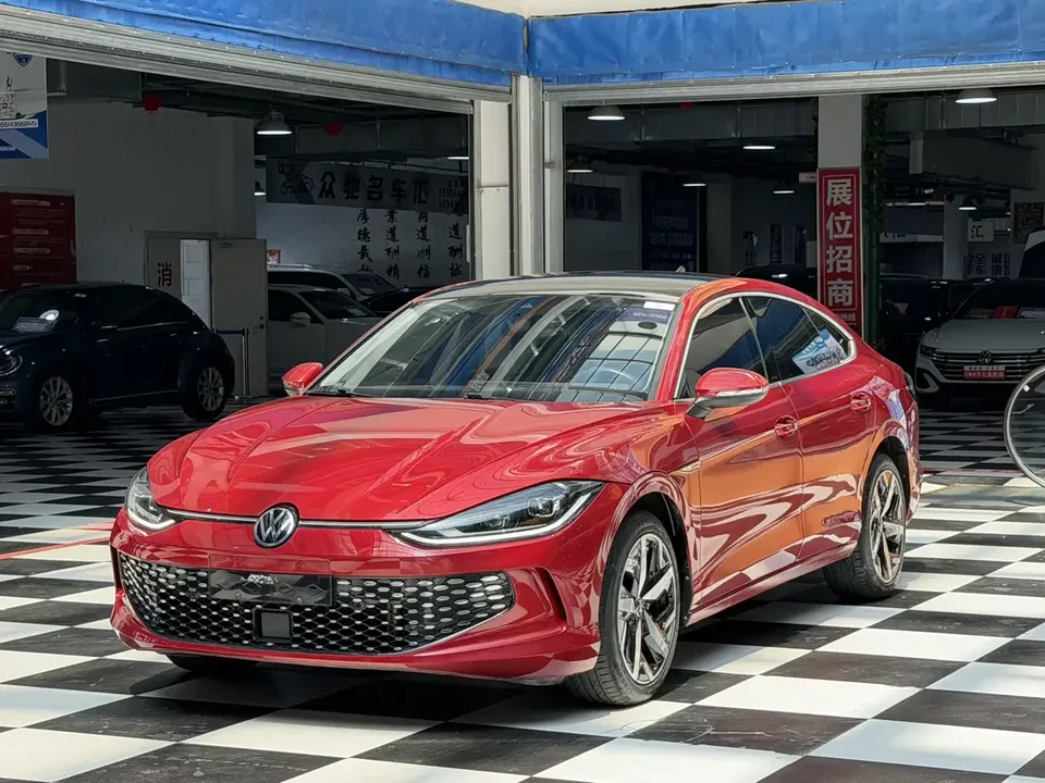 Volkswagen Lamando Lingdu 2022 Lingdu L 280TSI DSG Cool Edition 2023 — photo 1, buy with delivery to Moscow
