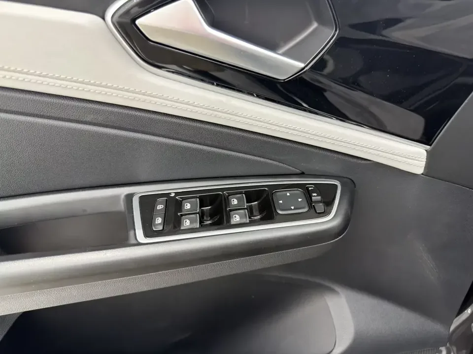 Jetta VS5 Jetta VS5 2024 280TSI Manual Pioneer Edition 2024 — thumbnail 5