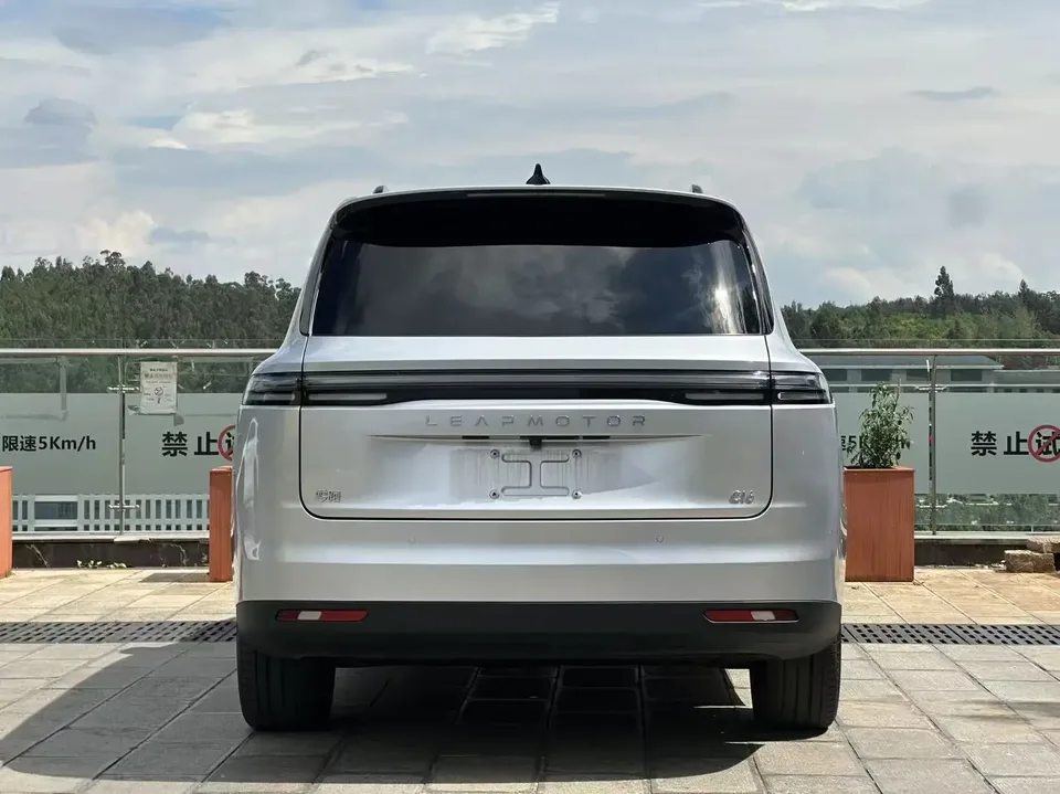 Leapmotor C16 Leapmotor C16 2024 Pure Electric 520 Premium Edition 2024 — thumbnail 2