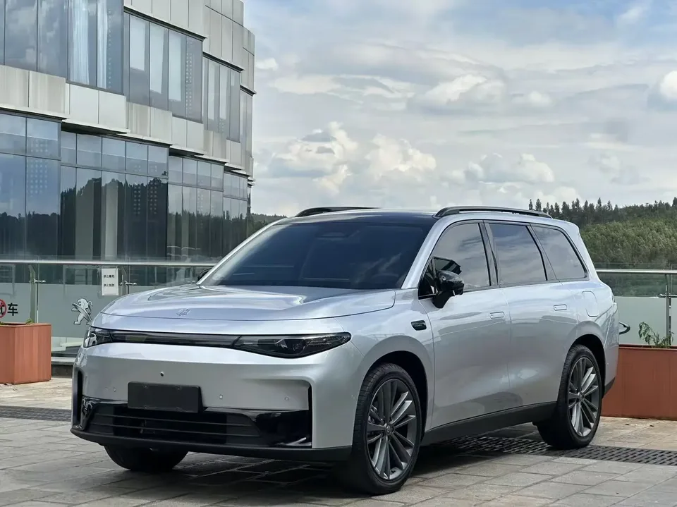 Leapmotor C16 Leapmotor C16 2024 Pure Electric 520 Premium Edition 2024 — photo 1, buy with delivery to Moscow