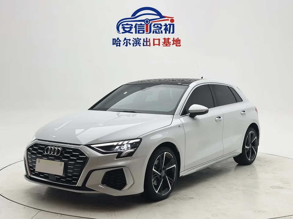 Audi A3 Audi A3 2022 Sportback 35 TFSI Stylish and sporty 2022 — photo 1, buy with delivery to Moscow