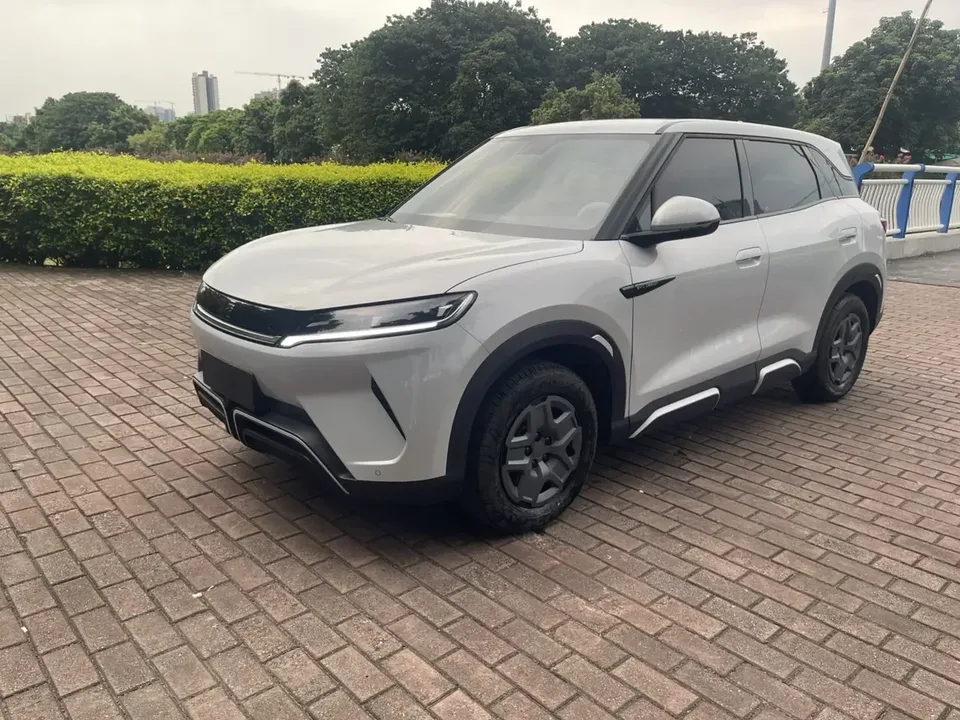 BYD Yuan Up Yuan UP 2024 401KM Vitality 2024 — photo 1, buy with delivery to Moscow