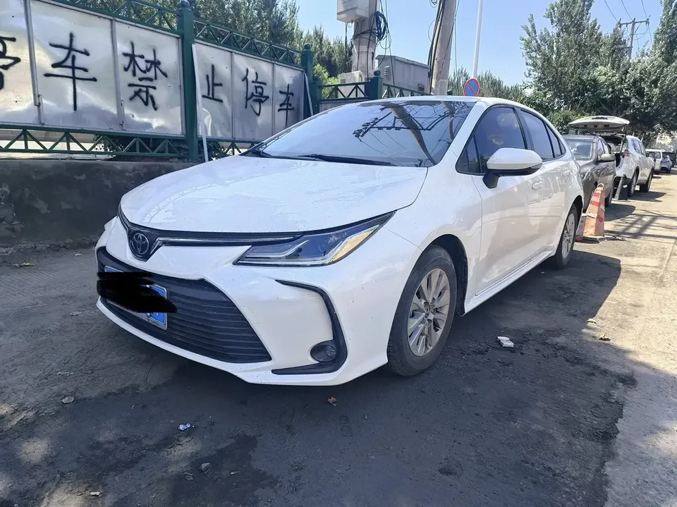 Toyota Corolla Corolla 2022 1.5L CVT Pioneer Edition 2022 — photo 1, buy with delivery to Moscow
