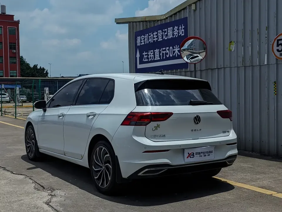 Volkswagen Golf golf 2023 280TSI DSG Pro facelift 2024 — thumbnail 5