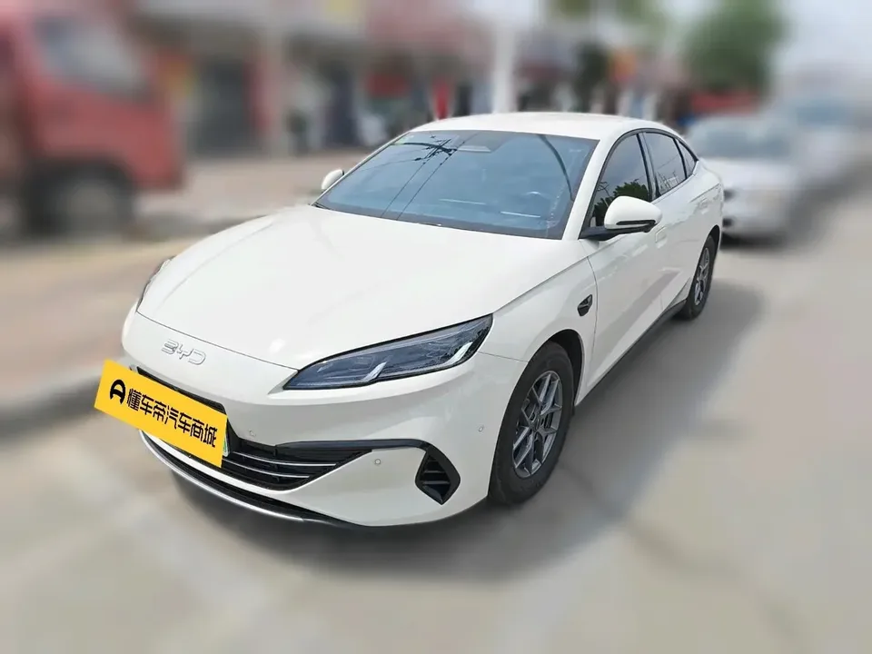 BYD Seal 06DM Seal 06DM 2025 DM-i 80KM Deluxe Smart Driving Edition 2025 — photo 1, buy with delivery to Moscow