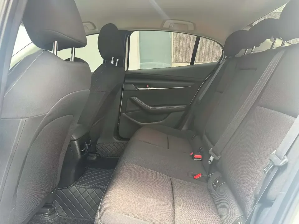 Mazda Axela Mazda3 Angkesela 2023 2.0L Automatic Quality Edition 2024 — thumbnail 5